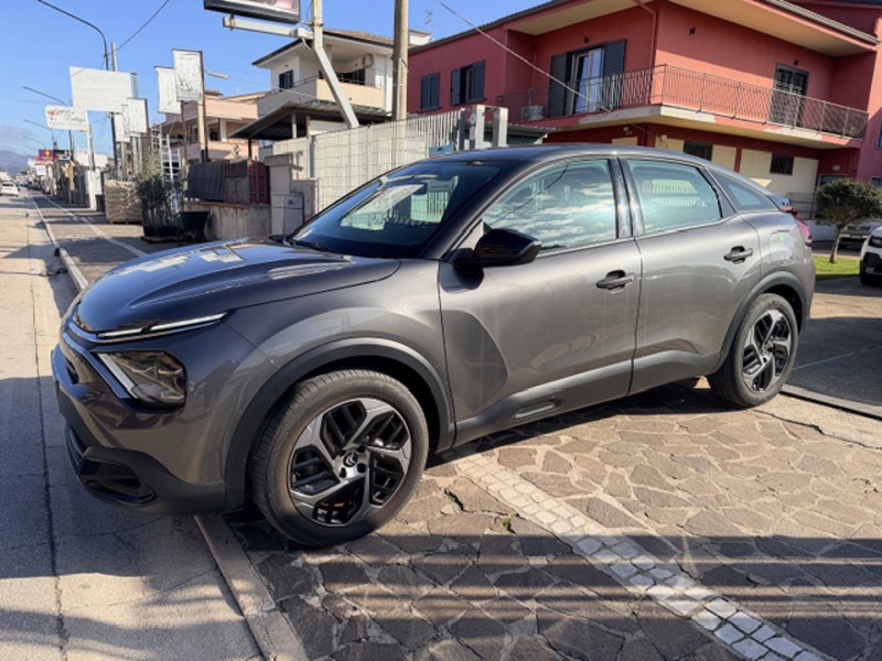 veicoli_scheda.php?IDVEICOLO=000000S628